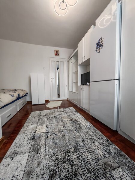 Titan, Policlinica, Nicolae Grigorescu,