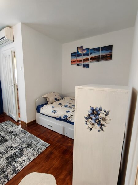 Titan, Policlinica, Nicolae Grigorescu,